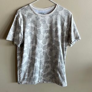 Express medium tee shirt